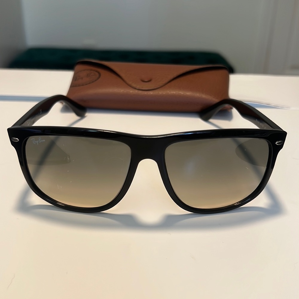 Ray ban sunglasses